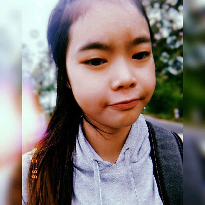 หญิง profile icon