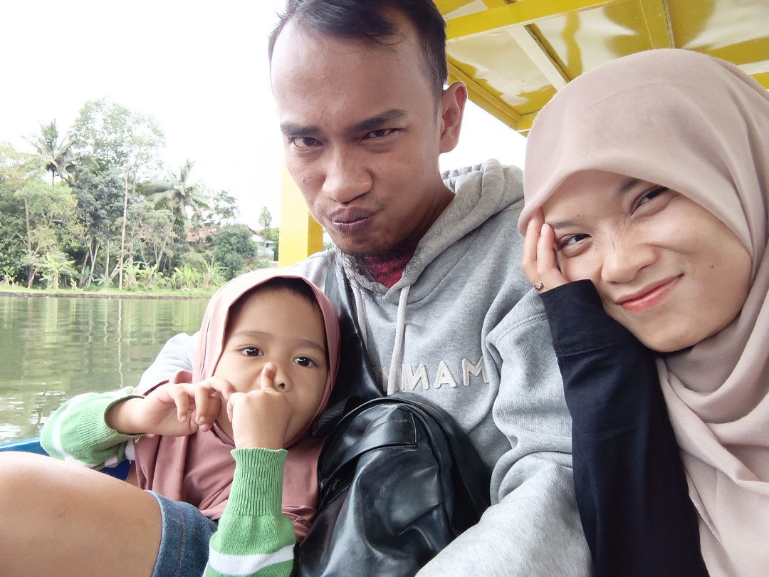 Pitria Wati profile icon