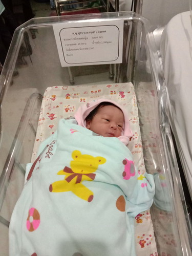 คลอดแล้ว น้องฟ้าใสจร้า