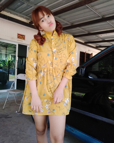 ขายชุดจ้าา มีหลายแบบนะ