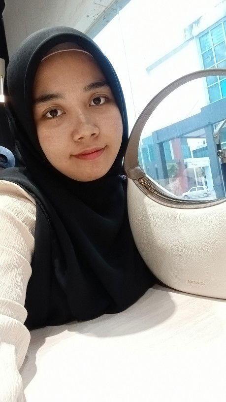 Wan Ramizah profile icon