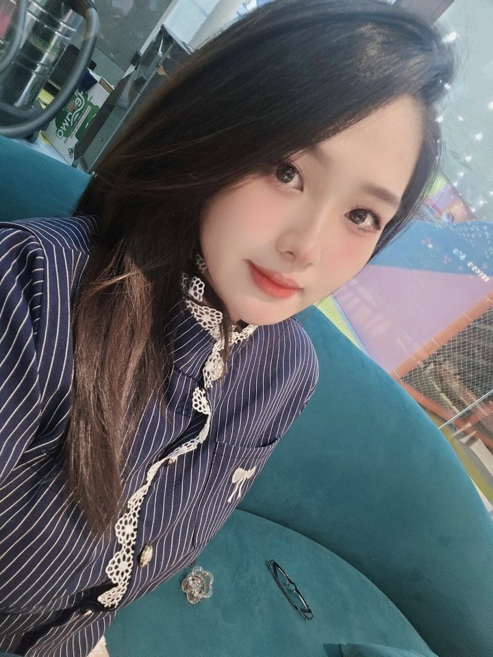 Hoàng Quỳnh An profile icon