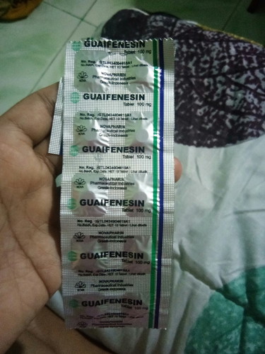 obat batuk GUAIFENESIN...