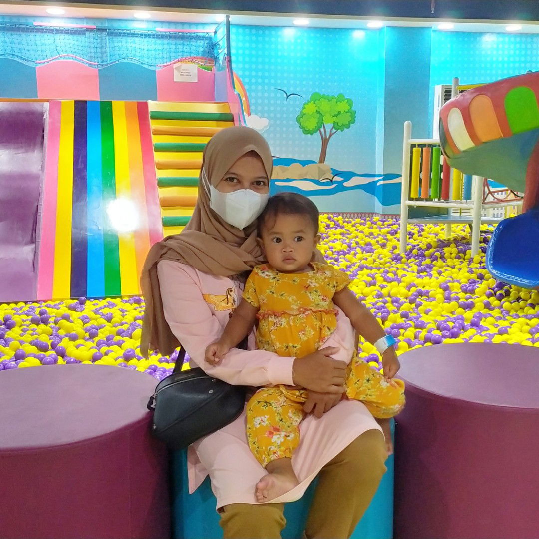 Dwi Anggraeni profile icon