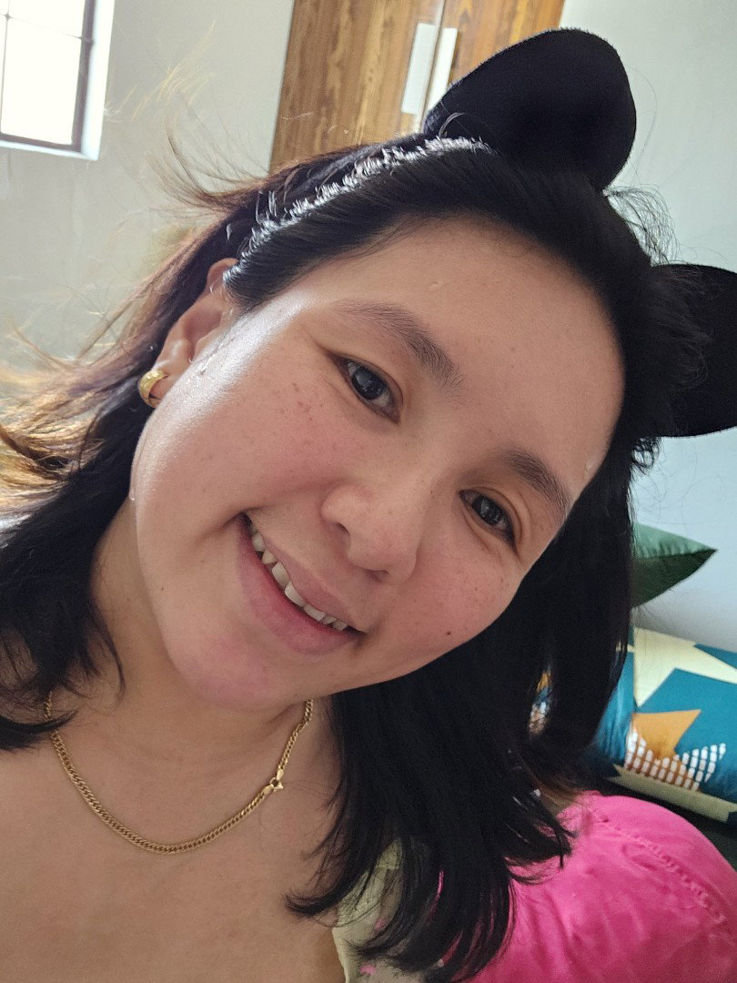 Einah Dy profile icon