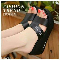 Sepatu Wanita Wedges -Hitam