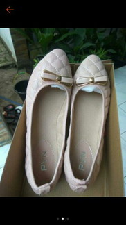 flat shoes