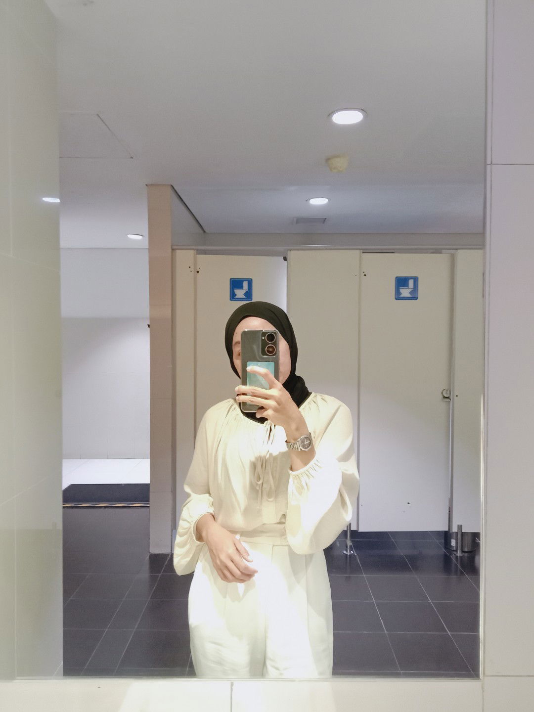 Munah Adi profile icon