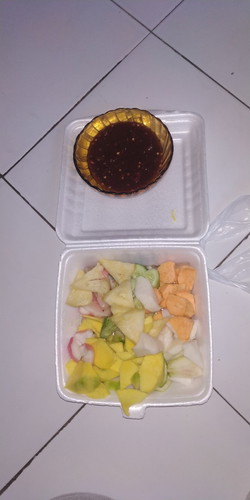 ngemil rujak