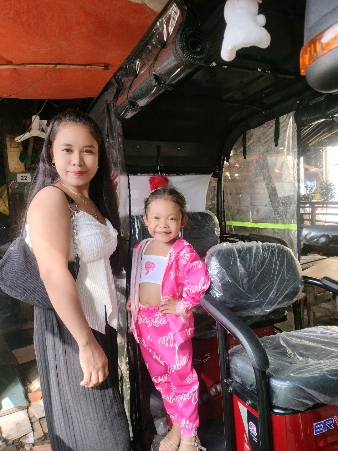 Loverly Mendoza profile icon