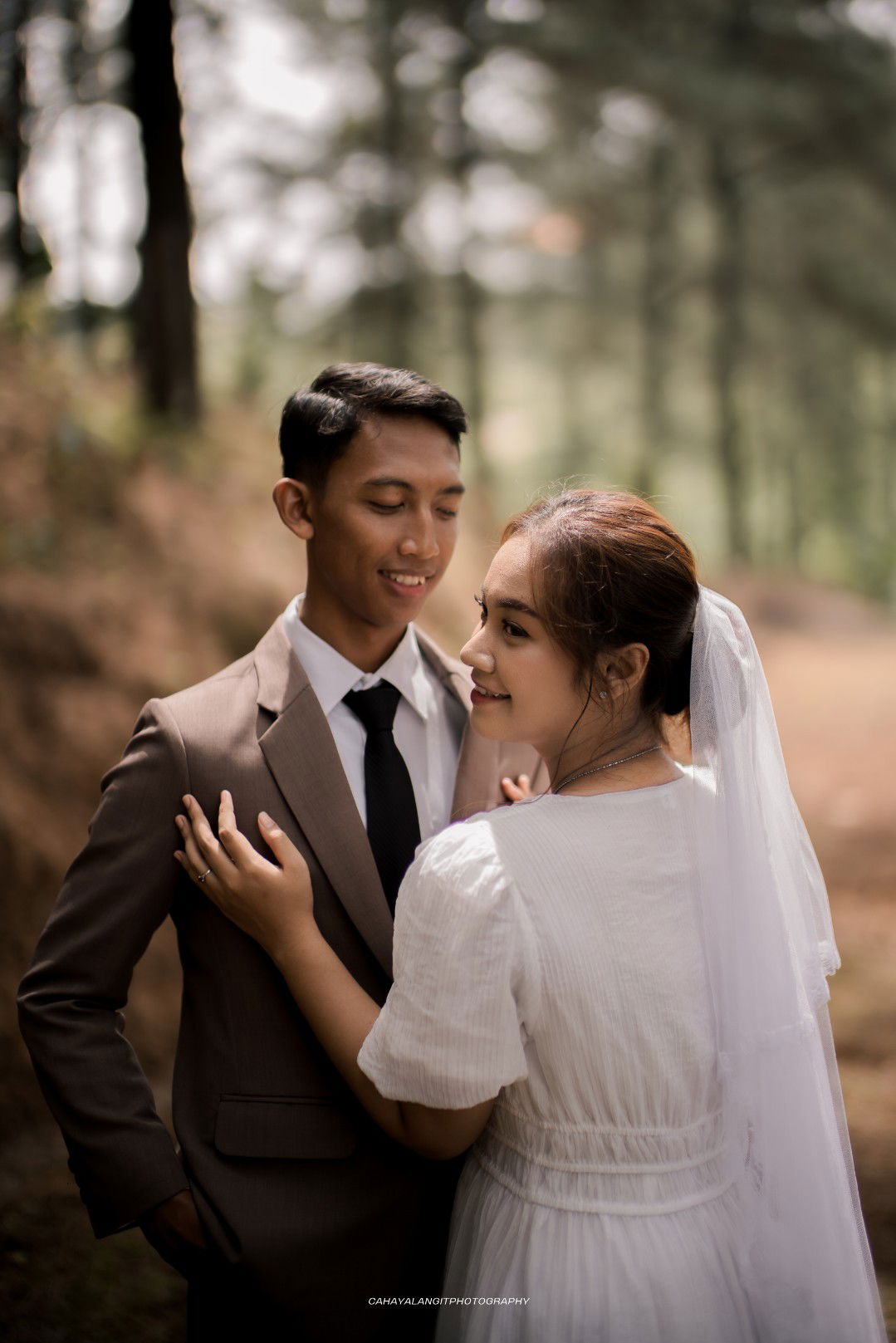 elsavia pine profile icon