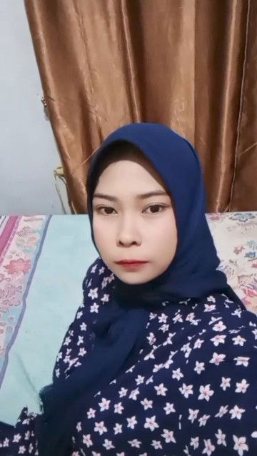 Dwi Astuti Khairun Ningrum profile icon