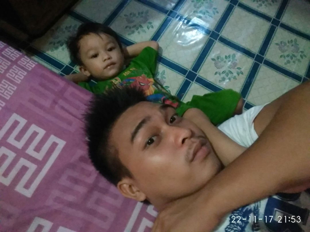 Nur Azizah profile icon