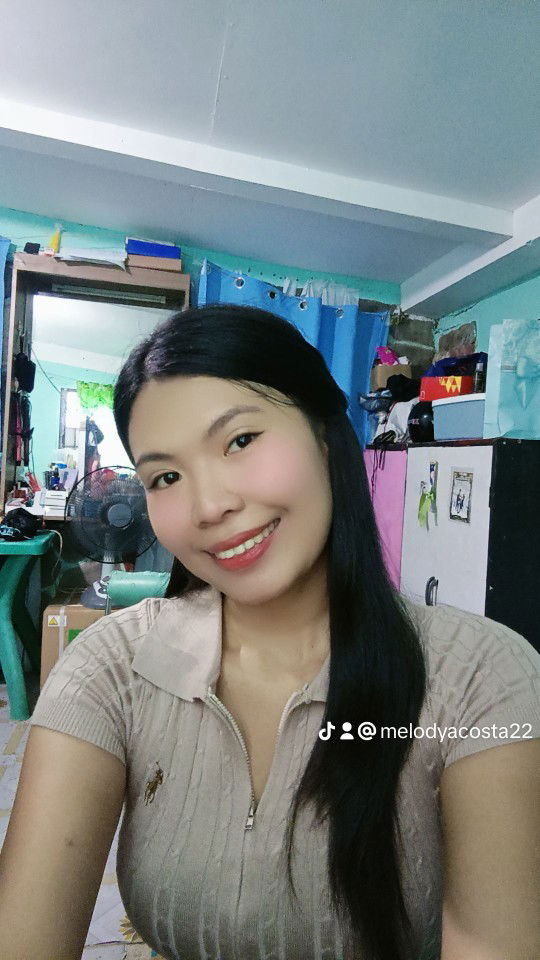 Melody Acosta Quitlong profile icon