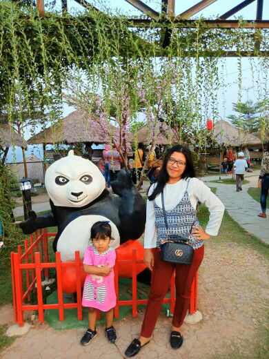 mitra dewi profile icon