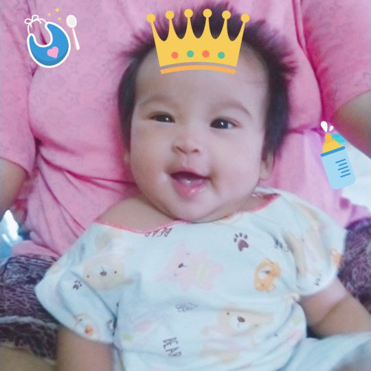 ยิ้มปากบาน