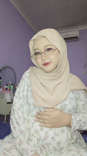 Siti Rosidah profile icon