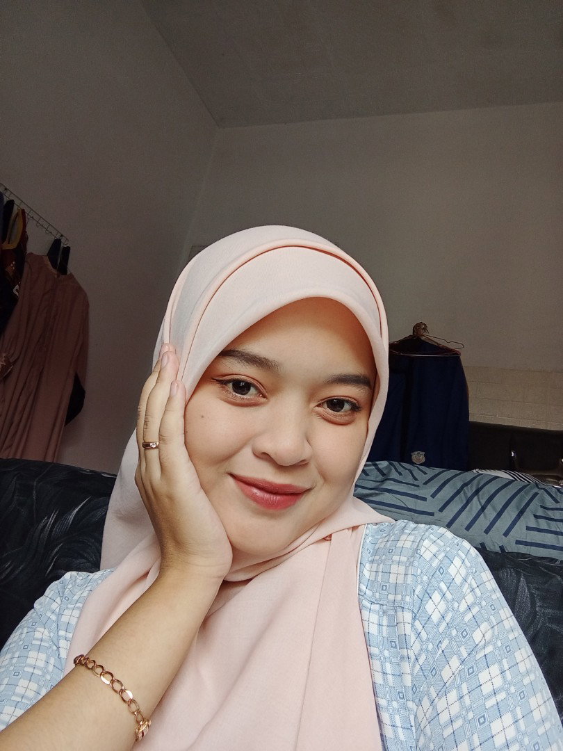Iis Nurhakim profile icon