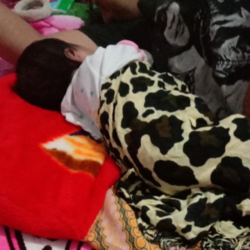 bayi baru 10 hari