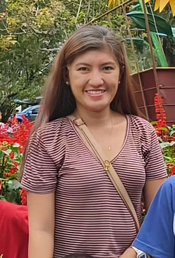 Rosaleee Alcanzo profile icon