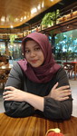 Intan Tri Cahyani profile icon