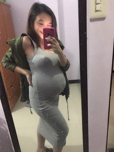 Hi mga mamshies, bakit nakalagay sa baba ng name ko "hoping for a child" ? eh preggy na po ako, curious lang paano palitan yun?