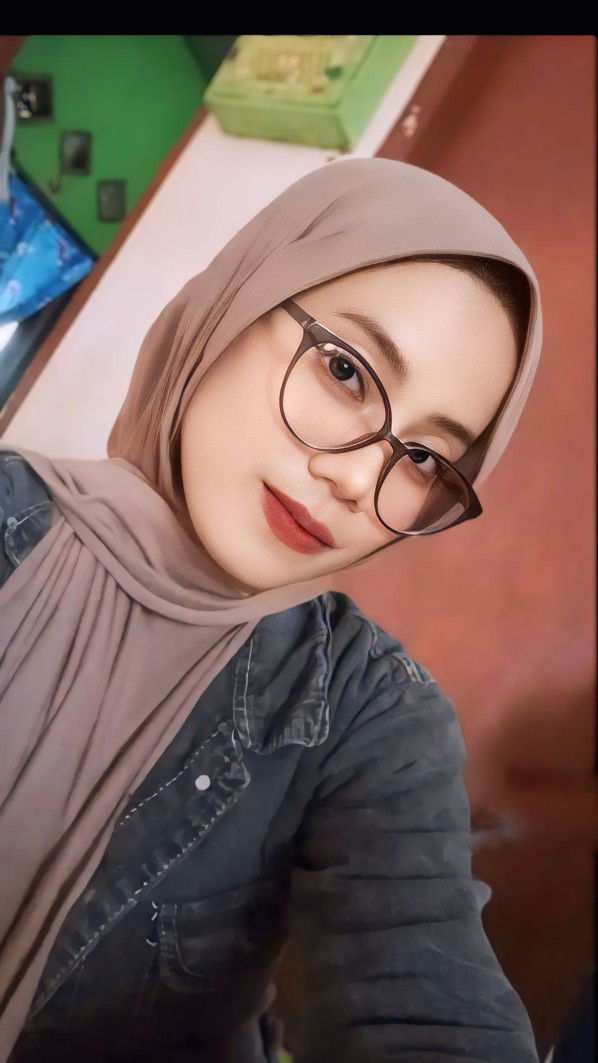 Siti Hanipah profile icon