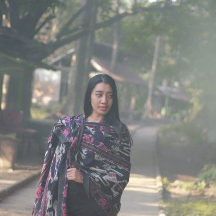 Yuni Yulianti profile icon