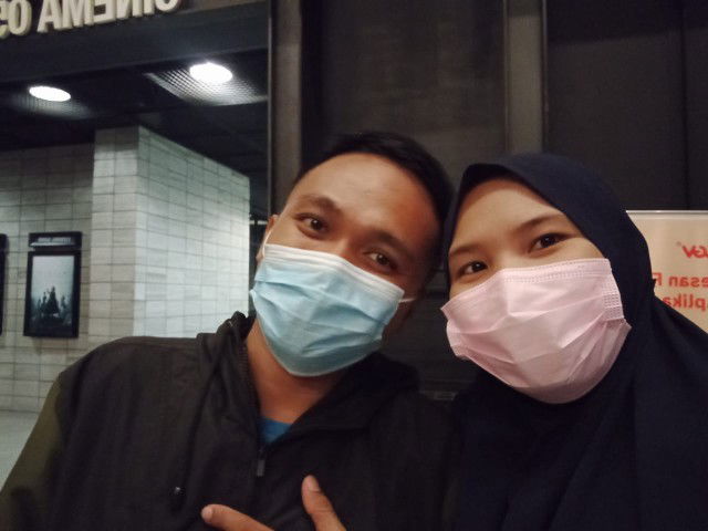 Dwi Putri profile icon