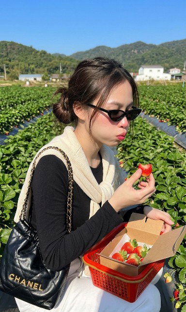 พลอยเฌอมา ปิยะดา . profile icon