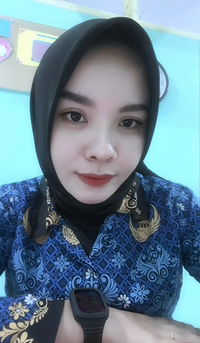 Rini Arisandi profile icon