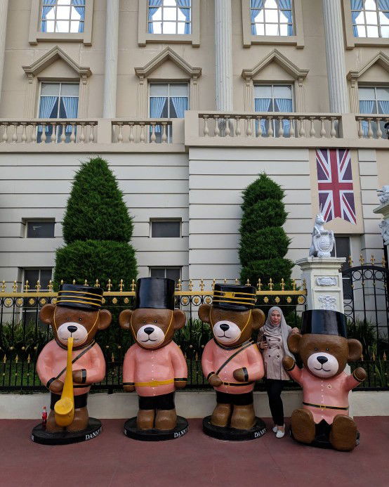 Dewi Meliani e profile icon