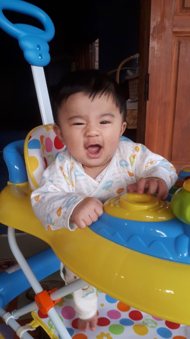 พีรวิชญ์  ศรีชัย profile icon