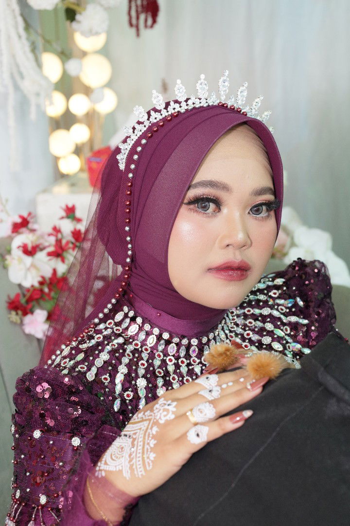 Icha Herlina profile icon