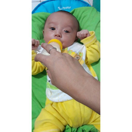 Mata bayi belekan sebelah kiri