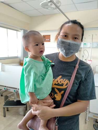 ผ่าตัดเพดานโหว่