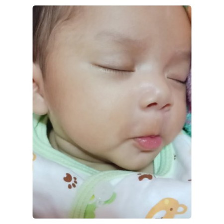 มีแม่ๆคนไหนให้น้องกินนมผงแล้วน้องอวกไหมคะ