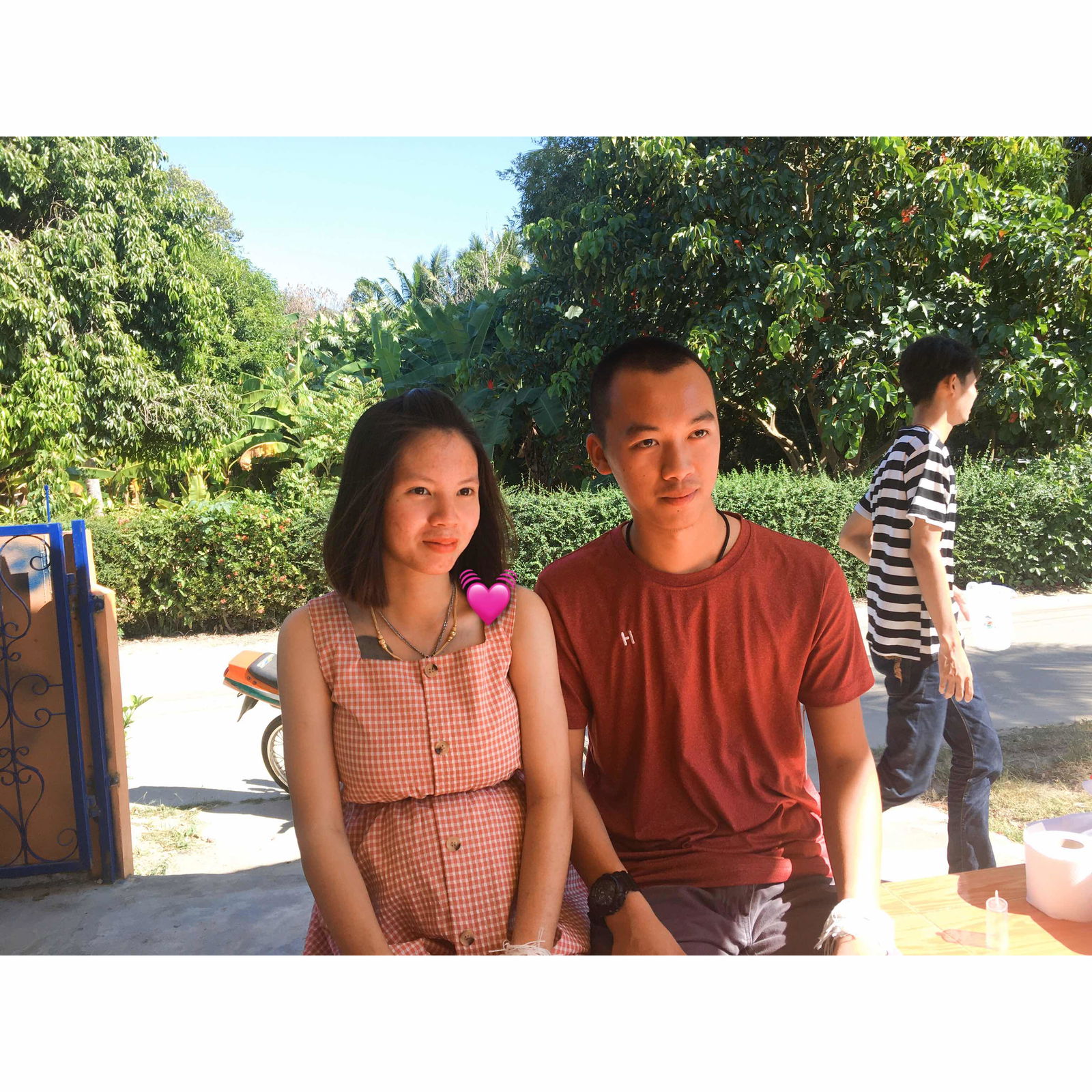 ศศิ ธร. profile icon