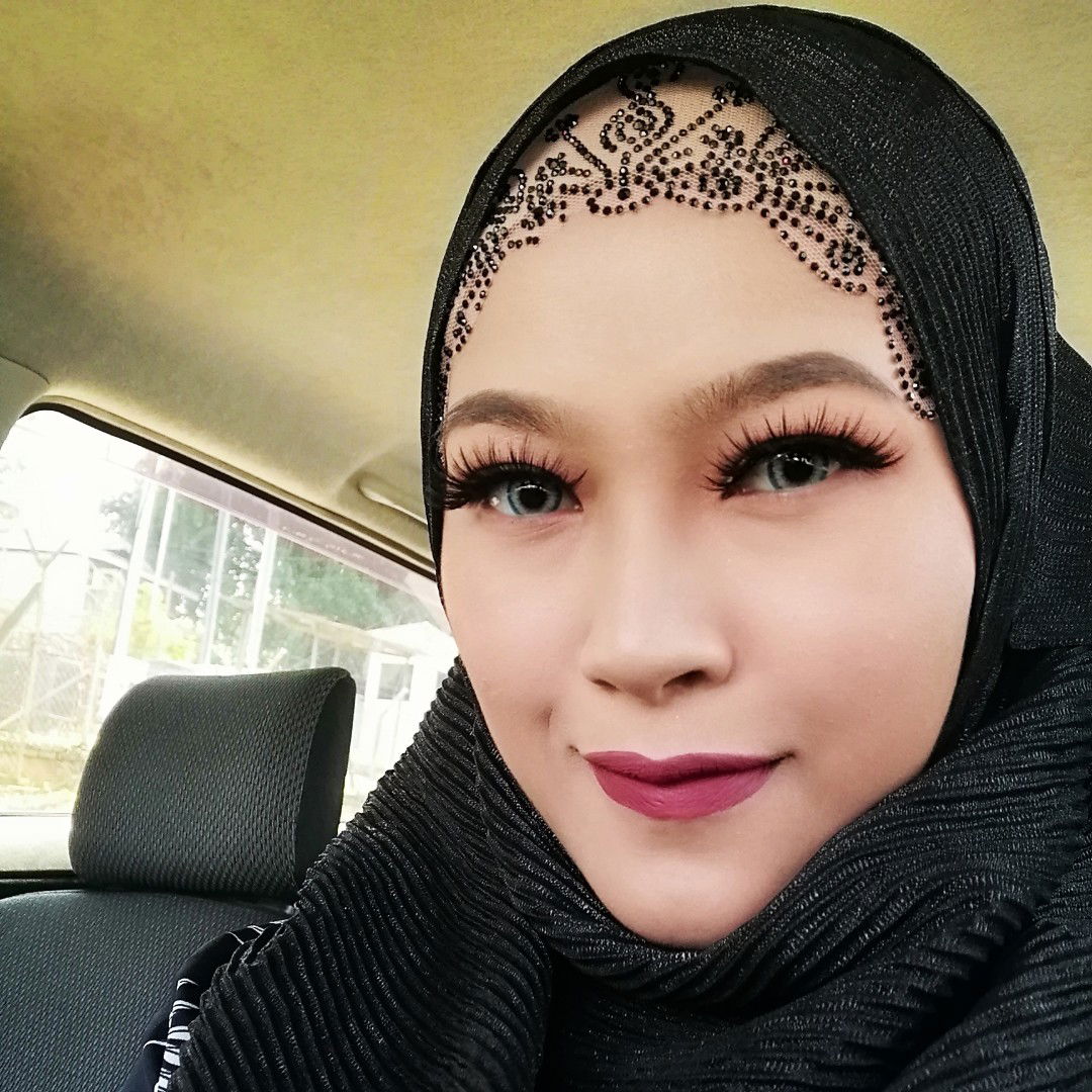 Linda Mior profile icon