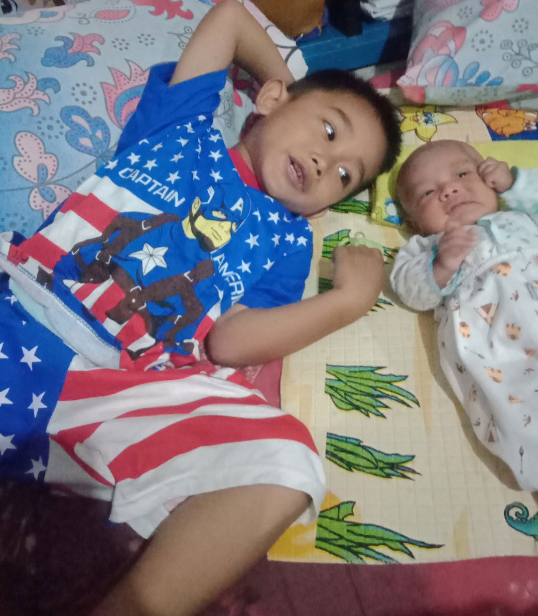 Siti Munawaroh profile icon