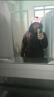 ฟ้าใส profile icon