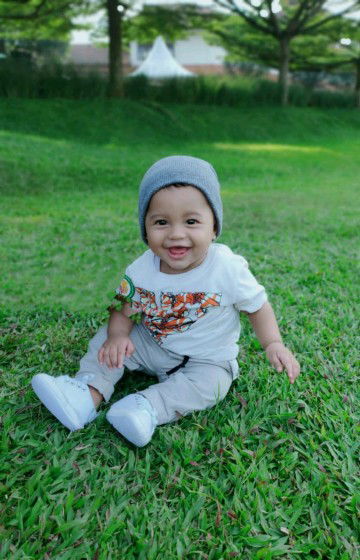 adefitri profile icon