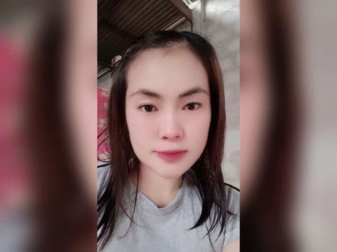 มะลิวัลย์ ขันเงิน profile icon