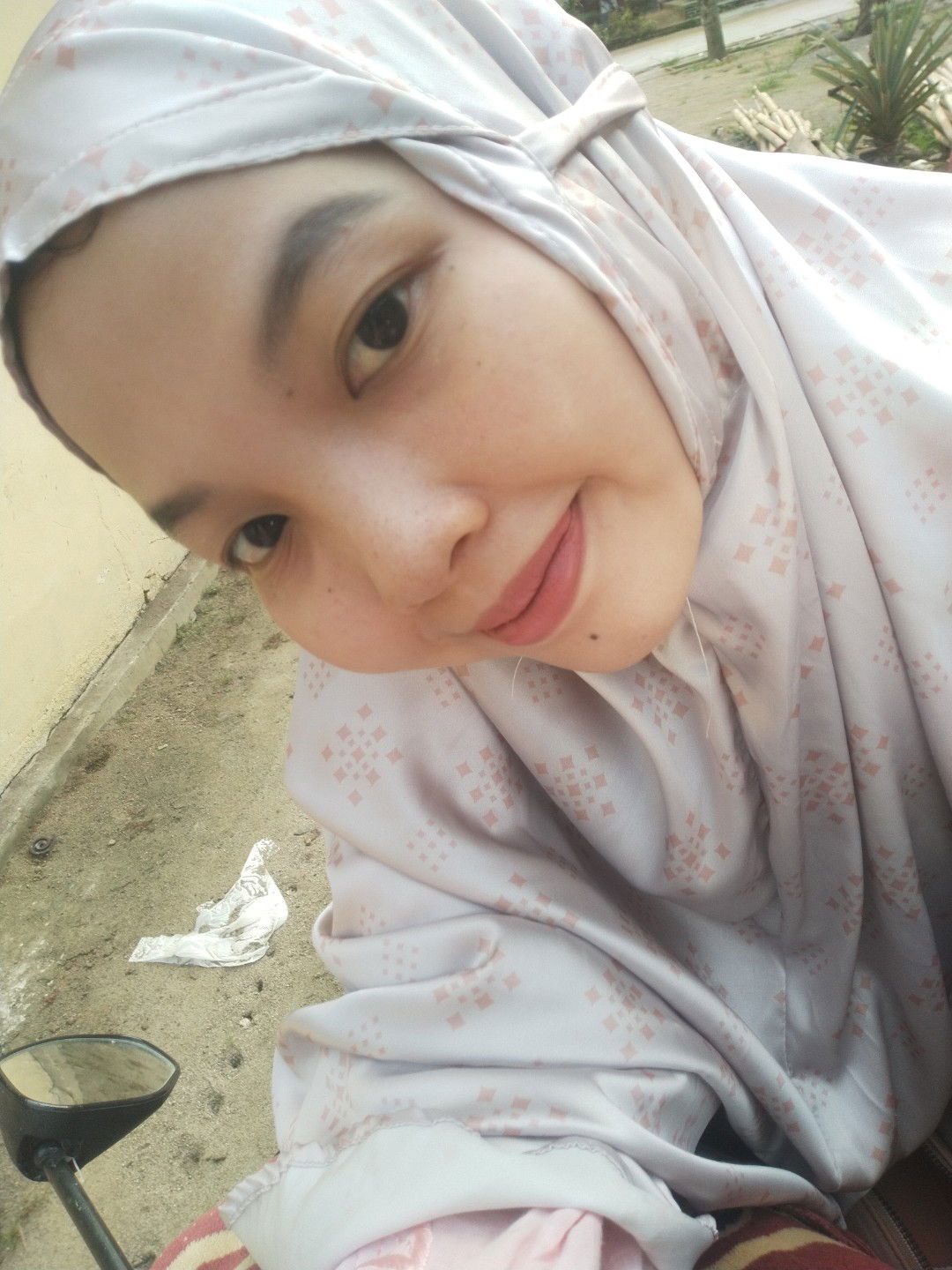 Rini Saputra profile icon