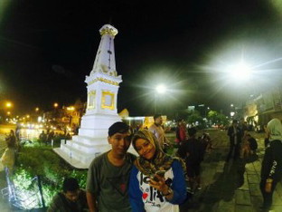 Teman pondokku menjadi papanya anakku