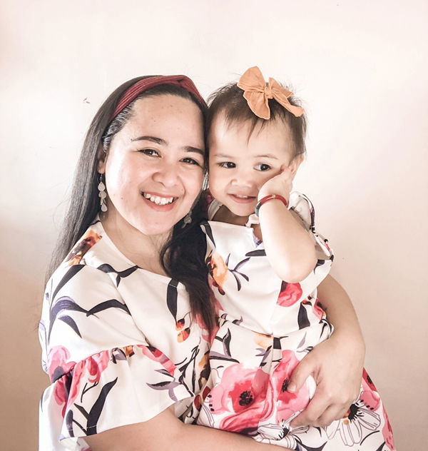 Kiara Nanali @tinymommyph profile icon