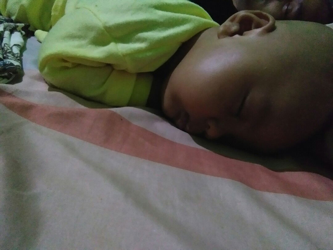 tungkurep saat tidur..