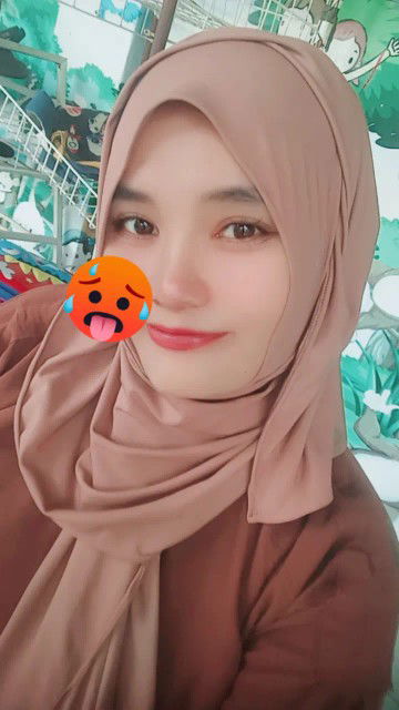 Rianti Azha profile icon