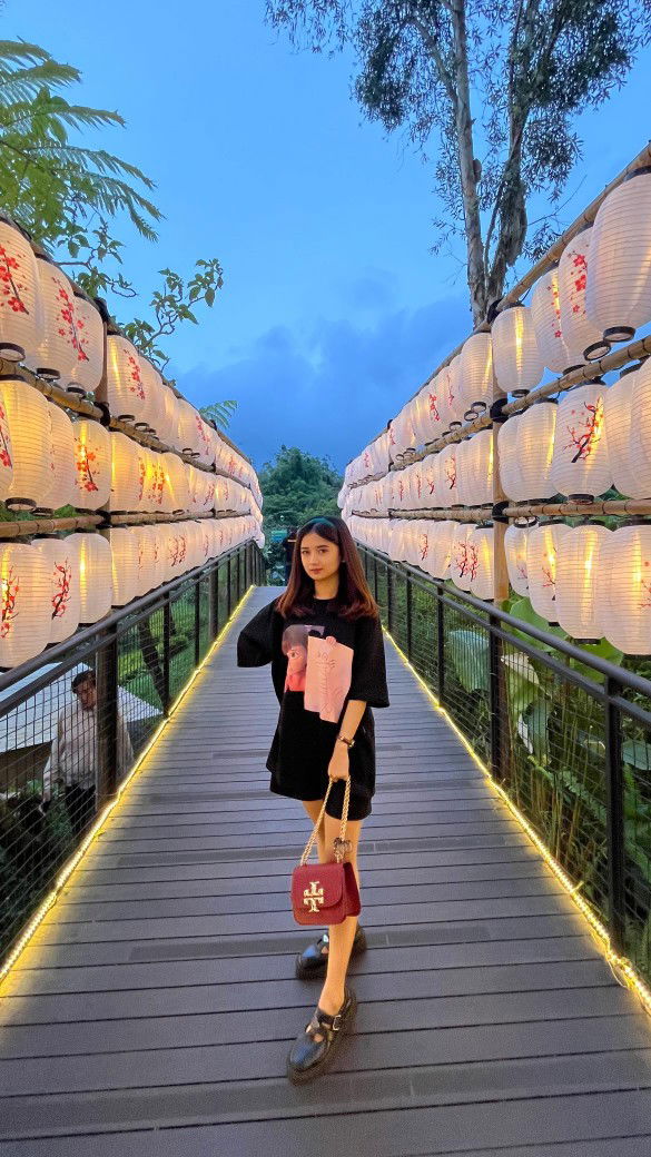 Lia Fitri profile icon