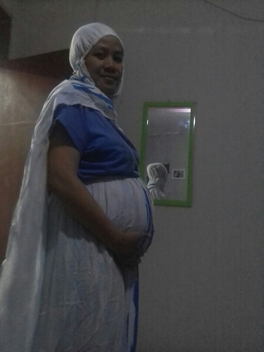 hi bunda .. kehamilan anak keduaku ini, byk skali yg aku rasakan dr awal morning sicknes sampe kluar masuk ugd dan keadaan morning sickness sampe 5bln kehamilan dan skrg usia kandunganku sdh msk 34minggu namun dr awal kehamilan sampe skrg nich timbul wasi